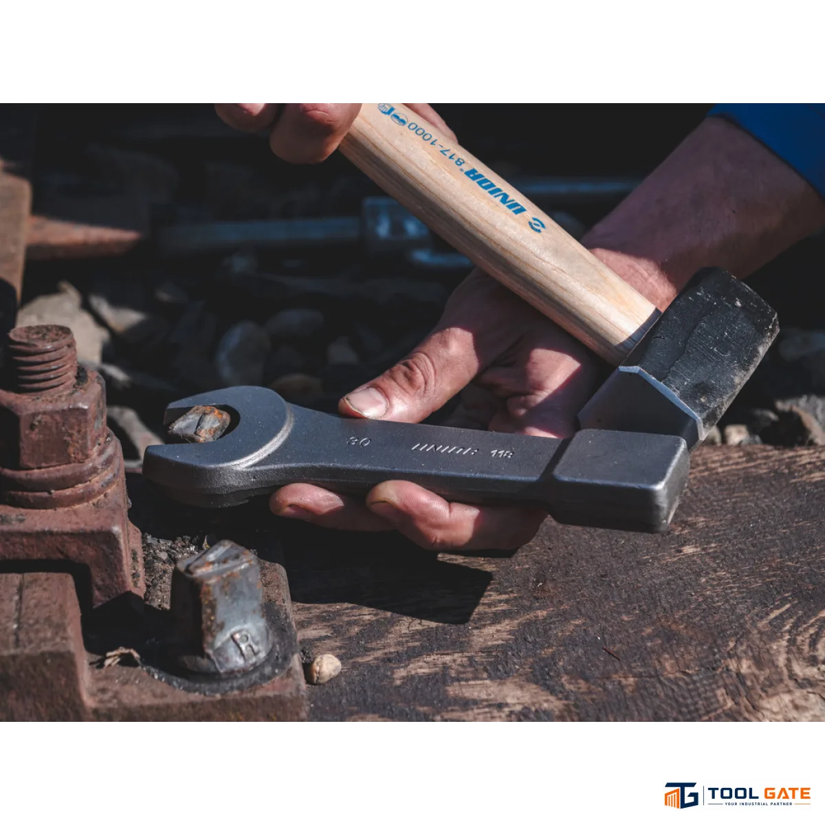 مفتاح مشرشر دق - Slogging Ring Wrench 46 مم يونيور سلوفيني موديل 184/7