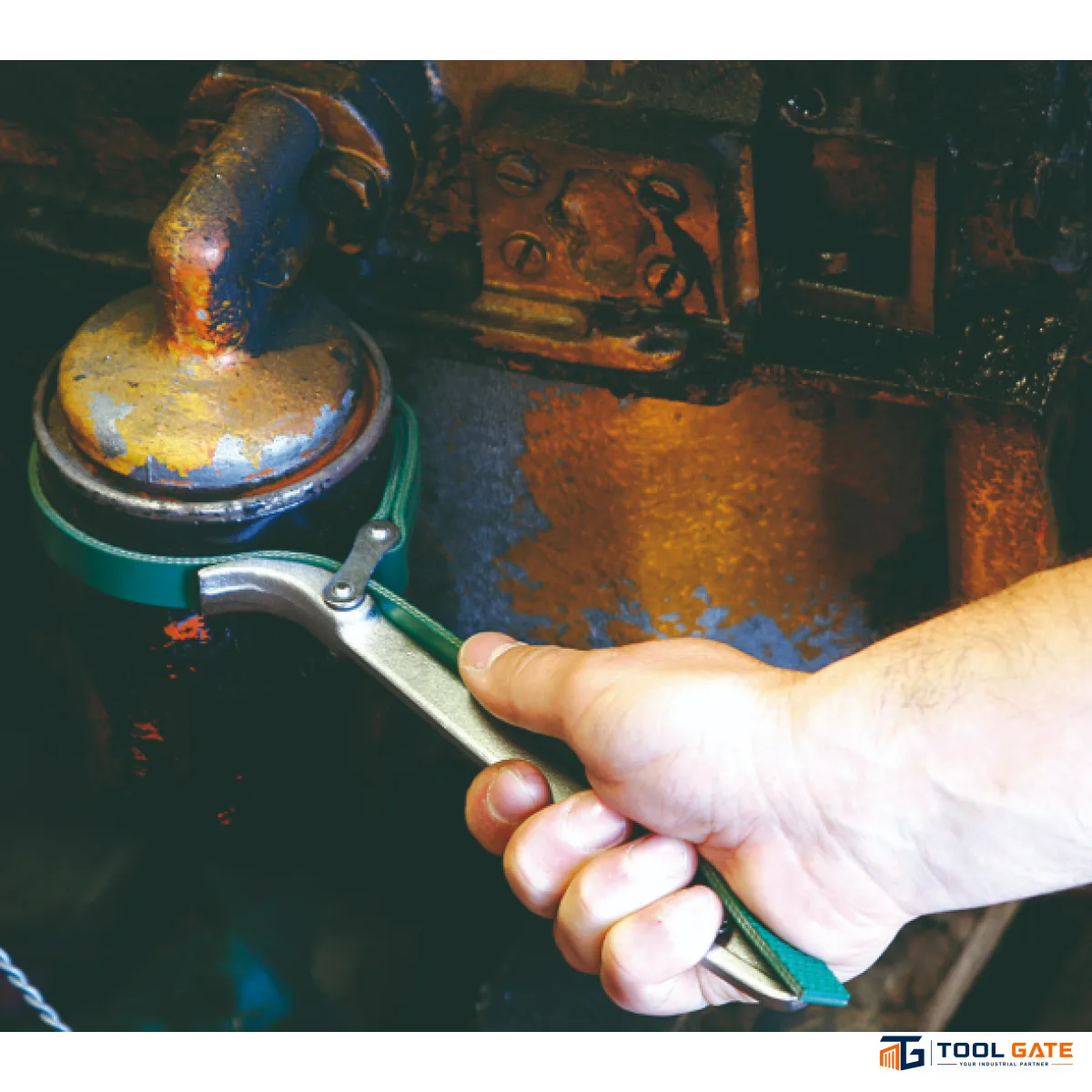 مفتاح فلتر شريط - Strap Filter Wrench 60–140 مم يونيور سلوفيني موديل 205/2
